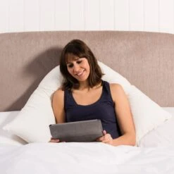 Fogarty Orthopaedic Side Sleeper V-Shape Pillow -Home Furnishing Store 1000004508 alt04