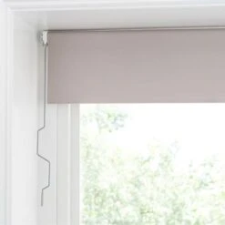 Twist Safe Roller Blind Safety Kit -Home Furnishing Store 1000060692 alt02