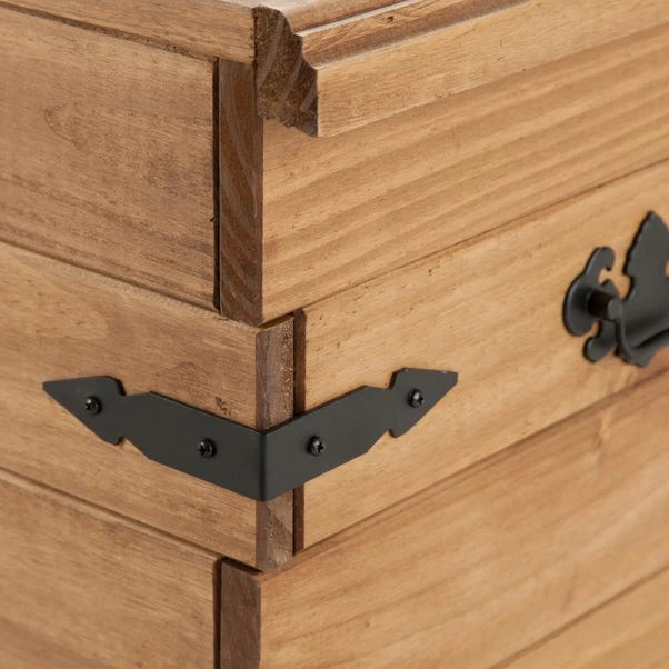 Corona Storage Trunk, Pine 9 Corona Storage Trunk, Pine - Image 7