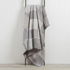 Super Soft Large Check Grey Blanket 8 Super Soft Large Check Grey Blanket -Home Furnishing Store 30232549