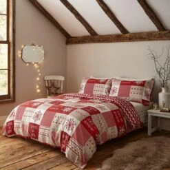 Catherine Lansfield Let It Snow Cotton Rich Red Duvet Cover And Pillowcase Set -Home Furnishing Store 30673066