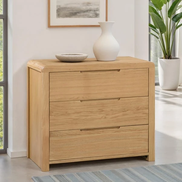 Curve 3 Drawer Chest, Oak 3 Curve 3 Drawer Chest, Oak