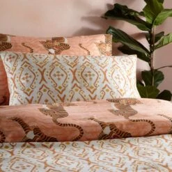 Furn. Tibetan Tiger Duvet Cover And Pillowcase Set -Home Furnishing Store 30724789 alt03