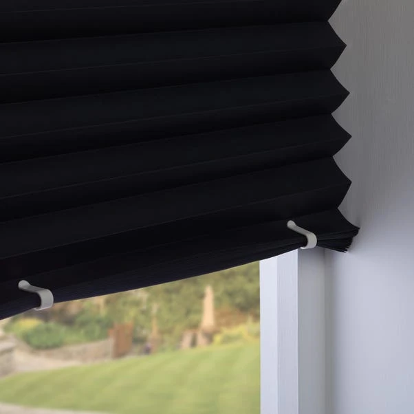 Blackout Temporary Pleated Blind 11 Blackout Temporary Pleated Blind - Image 9