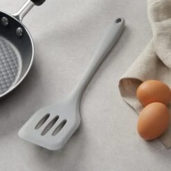 Silicone Turner -Home Furnishing Store 30764402