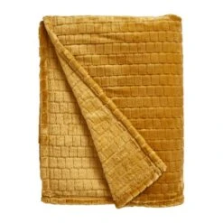 Embossed 130cm X 180cm Throw -Home Furnishing Store 30765403 alt03