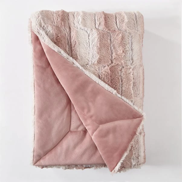 Plush Faux Fur 130cm X 180cm Throw 5 Plush Faux Fur 130cm X 180cm Throw - Image 3