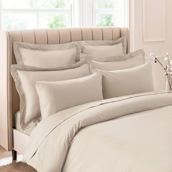 Dorma Smooth & Soft 300 Thread Count Cotton Sateen Kingsize Oxford Pillowcase 10 Dorma Smooth & Soft 300 Thread Count Cotton Sateen Kingsize Oxford Pillowcase - Image 8