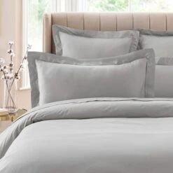 Dorma Smooth & Soft 300 Thread Count Cotton Sateen Kingsize Oxford Pillowcase