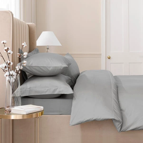 Dorma Smooth & Soft 300 Thread Count Cotton Sateen Kingsize Oxford Pillowcase 5 Dorma Smooth & Soft 300 Thread Count Cotton Sateen Kingsize Oxford Pillowcase - Image 3