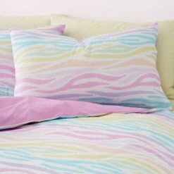 Rainbow Ombre Duvet Cover And Pillowcase Set -Home Furnishing Store 30792068 alt03