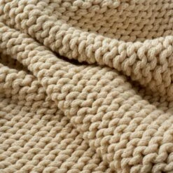 Chunky Knit Throw -Home Furnishing Store 30826701 alt01