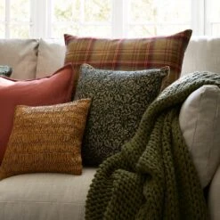 Chunky Knit Throw -Home Furnishing Store 30826702 alt08