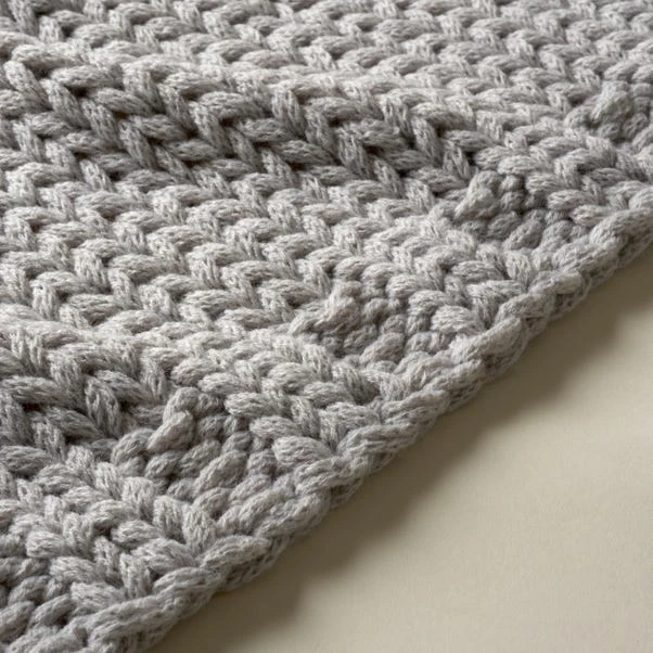Chunky Knit Recycled Throw 130cm X 170cm 9 Chunky Knit Recycled Throw 130cm X 170cm - Image 7