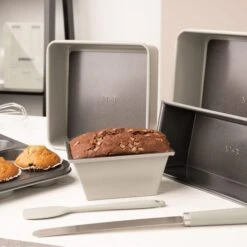 Mary Berry At Home 2lb Loaf Tin 7 Mary Berry At Home 2lb Loaf Tin -Home Furnishing Store 30827671 alt02