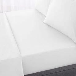 Hotel 230 Thread Count Crisp Cotton Percale Fitted Sheet -Home Furnishing Store 30831815