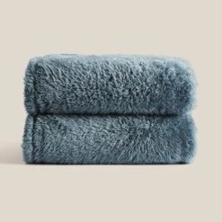 Teddy Bear Throw -Home Furnishing Store 30835452 alt03