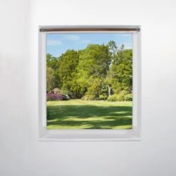 Wood Finish Extendable Tension Rod -Home Furnishing Store 30846030 alt01