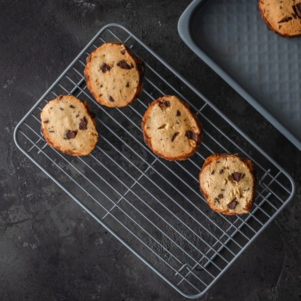 MasterClass Smart Ceramic Non Stick Folding Cooling Rack 4 MasterClass Smart Ceramic Non Stick Folding Cooling Rack - Image 2