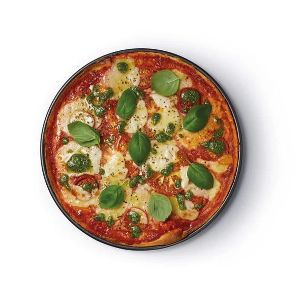 MasterClass Non Stick Pizza Crisper Round 32cm 4 MasterClass Non Stick Pizza Crisper Round 32cm - Image 2