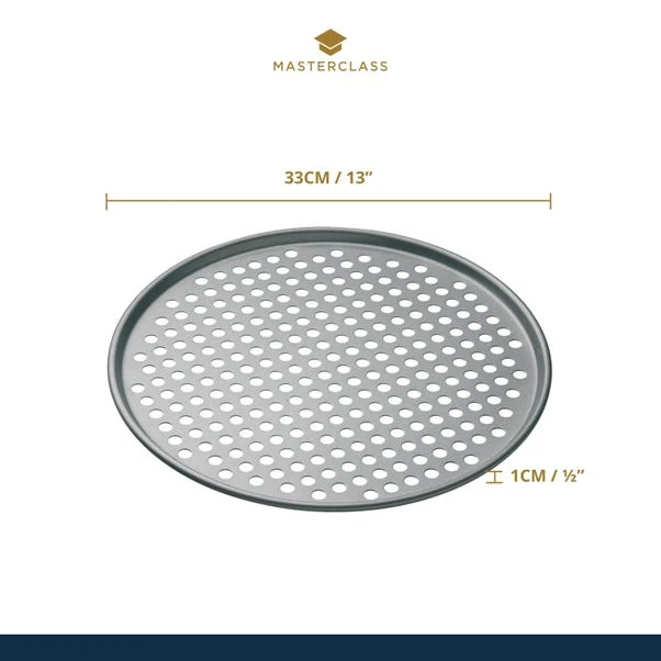 MasterClass Non Stick Pizza Crisper Round 32cm 6 MasterClass Non Stick Pizza Crisper Round 32cm - Image 4