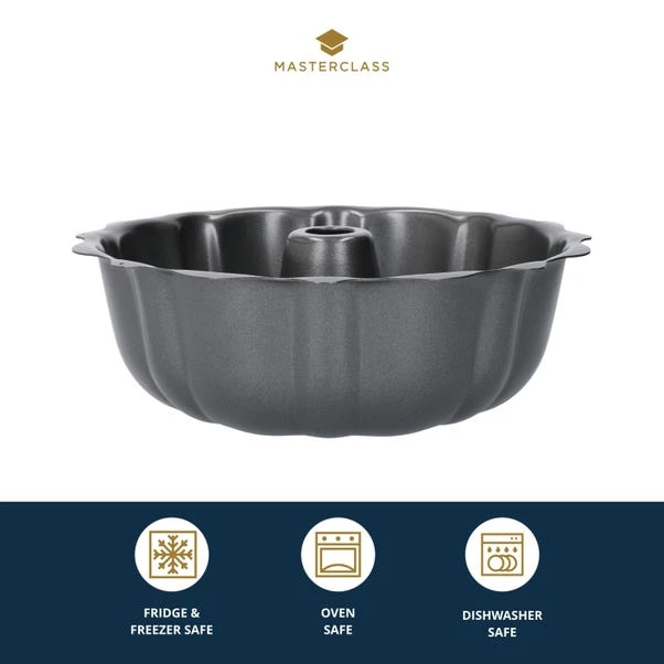 MasterClass Non Stick Fluted Cake Pan Round 27cm 9 MasterClass Non Stick Fluted Cake Pan Round 27cm - Image 7