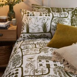 Furn. Frida Duvet Cover & Pillowcase Set -Home Furnishing Store 30853861 alt01