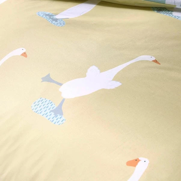 Fusion Puddles The Duck Yellow Duvet Cover And Pillowcase Set 10 Fusion Puddles The Duck Yellow Duvet Cover And Pillowcase Set - Image 8