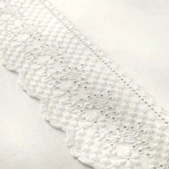 Serene Renaissance White Duvet Cover And Pillowcase Set 28 Serene Renaissance White Duvet Cover And Pillowcase Set -Home Furnishing Store 30859057 alt02