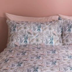 Tropics Floral Duvet Cover And Pillowcase Set 31 Tropics Floral Duvet Cover And Pillowcase Set -Home Furnishing Store 30862331 alt02