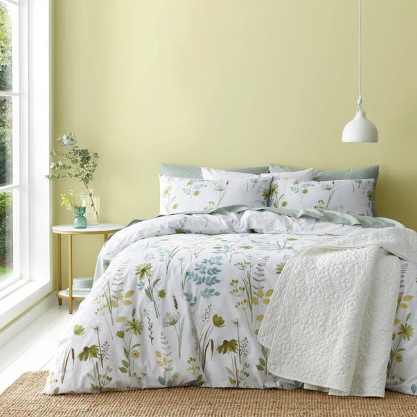Meadows Duvet Cover & Pillowcase Set 3 Meadows Duvet Cover & Pillowcase Set