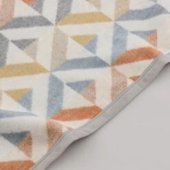 Supersoft Geo Diamonds Throw 20 Supersoft Geo Diamonds Throw -Home Furnishing Store 30882313 alt03