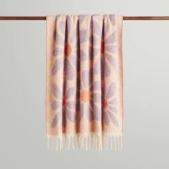Retro Flower Mohair Throw 130cm X 180cm -Home Furnishing Store 30891365 alt01