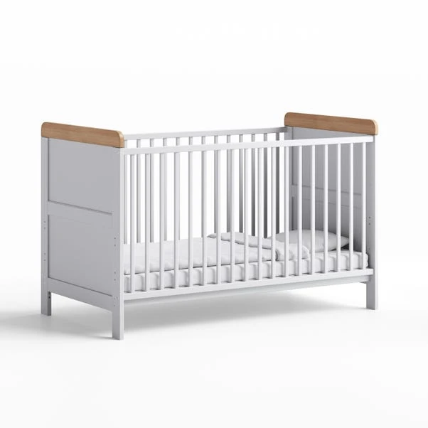 Little Acorns Classic Oak Effect Cot Bed 5 Little Acorns Classic Oak Effect Cot Bed - Image 3