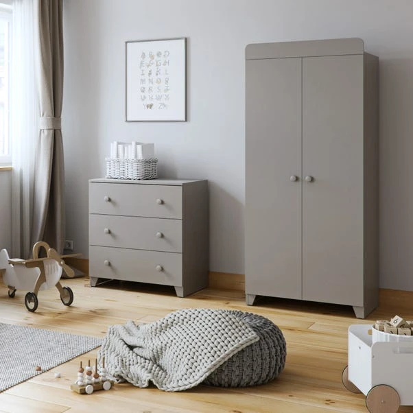Little Acorns Classic 3 Drawer Chest And Wardrobe Nursery Set 8 Little Acorns Classic 3 Drawer Chest And Wardrobe Nursery Set - Image 6