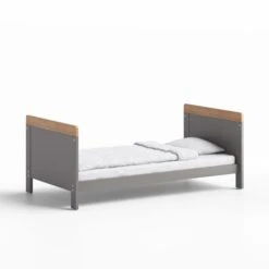 Little Acorns Classic Oak Effect 3 Piece Nursery Furniture Set 23 Little Acorns Classic Oak Effect 3 Piece Nursery Furniture Set -Home Furnishing Store 30892462 alt03