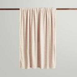 Leila Leaf Fleece Throw 130x170cm 29 Leila Leaf Fleece Throw 130x170cm -Home Furnishing Store 30898341 alt02