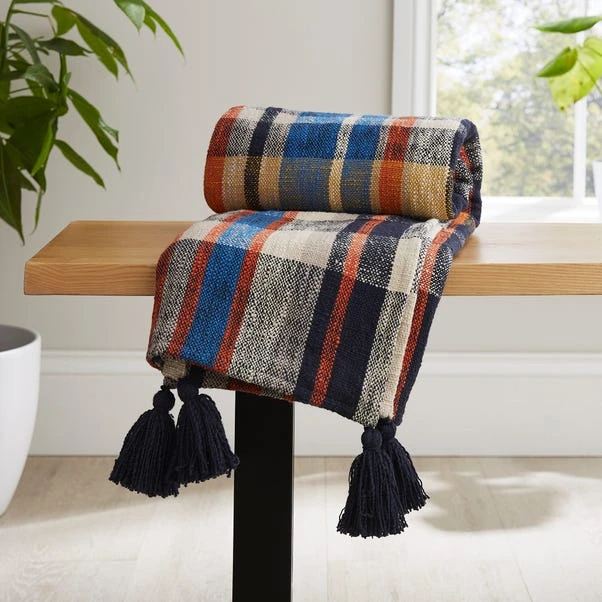Check Woven Throw 130cm X 180cm 3 Check Woven Throw 130cm X 180cm