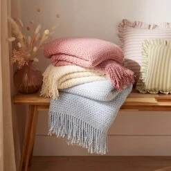 Sofia Knit Throw 130cm X 180cm -Home Furnishing Store 30900982 alt06
