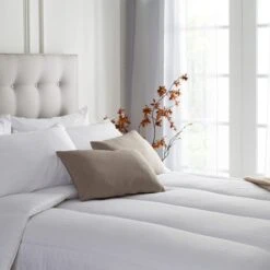 Snuggledown Luxurious Hotel 10.5 Tog Duvet 34 Snuggledown Luxurious Hotel 10.5 Tog Duvet -Home Furnishing Store 30914666