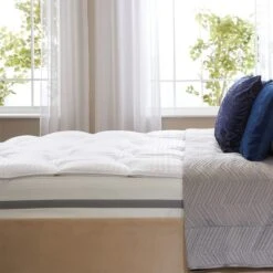 Snuggledown Luxurious Hotel Temperature Control Mattress Topper -Home Furnishing Store 30914716 alt03