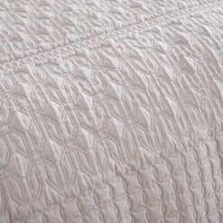 Billie Duvet Cover And Pillowcase Set 28 Billie Duvet Cover And Pillowcase Set -Home Furnishing Store 30915761 alt04