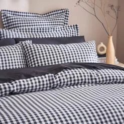 Portloe Woven Gingham Duvet Cover & Pillowcase Set -Home Furnishing Store 30915764 alt01