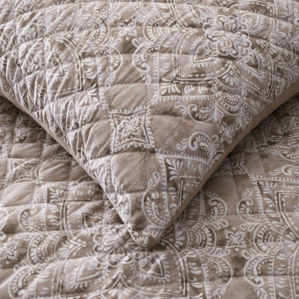 Edie Duvet Cover & Pillowcase Set 22 Edie Duvet Cover & Pillowcase Set - Image 20