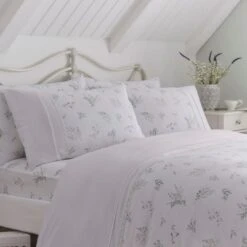 Dreams And Drapes Decorative Chloe Duvet Cover And Pillowcase Set 18 Dreams And Drapes Decorative Chloe Duvet Cover And Pillowcase Set -Home Furnishing Store 30916200 alt01