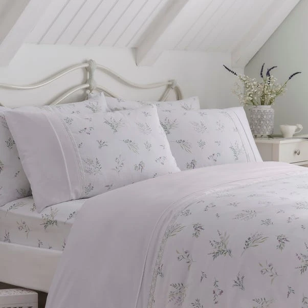 Dreams And Drapes Decorative Chloe Duvet Cover And Pillowcase Set 4 Dreams And Drapes Decorative Chloe Duvet Cover And Pillowcase Set - Image 2