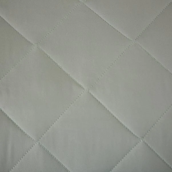 Helston Bedspread 12 Helston Bedspread - Image 10