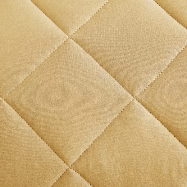 Helston Bedspread 4 Helston Bedspread - Image 2