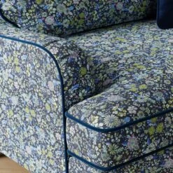 Beatrice Ditsy Floral Snuggle Chair 12 Beatrice Ditsy Floral Snuggle Chair -Home Furnishing Store 30927538 alt02