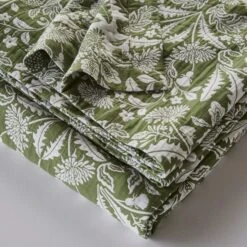 Dorma Dandelion Bedspread 12 Dorma Dandelion Bedspread -Home Furnishing Store 30927678 alt01